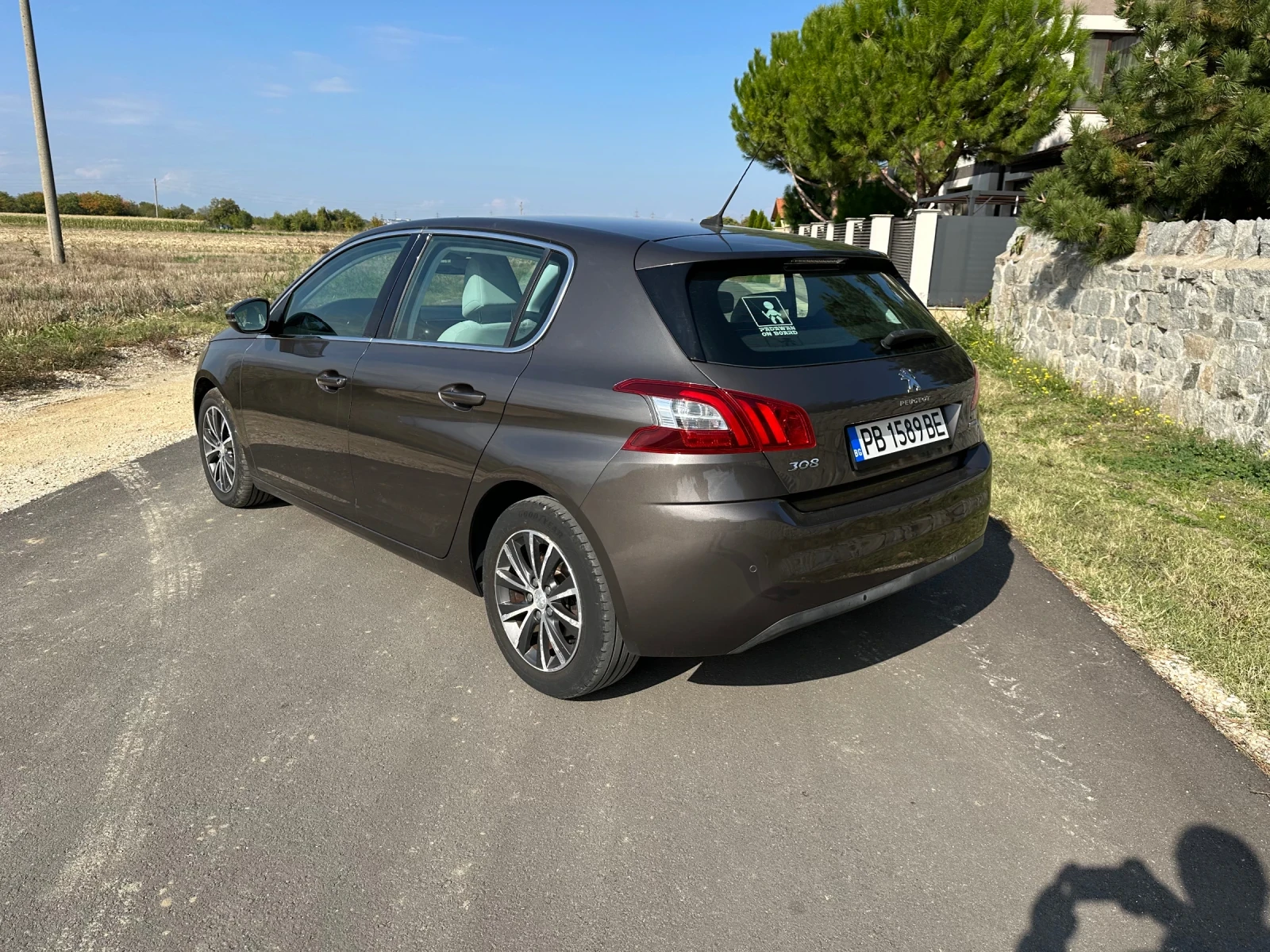 Peugeot 308 1.6blue-hid allure - изображение 3 | Auto.bg Peugeot 308 1.6blue-hid allure - изображение 3