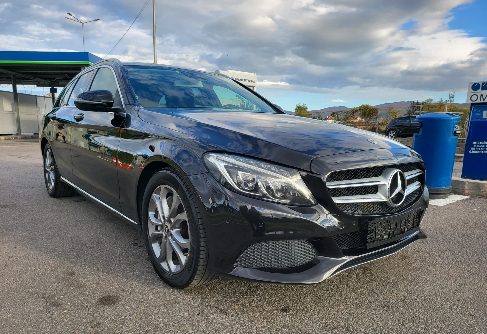 Mercedes-Benz C 250 d 204k.s AVANTGARDE 9G-TRONIC - КАТО НОВА! - изображение 3 | Auto.bg Mercedes-Benz C 250 d 204k.s AVANTGARDE 9G-TRONIC - КАТО НОВА! - изображение 3