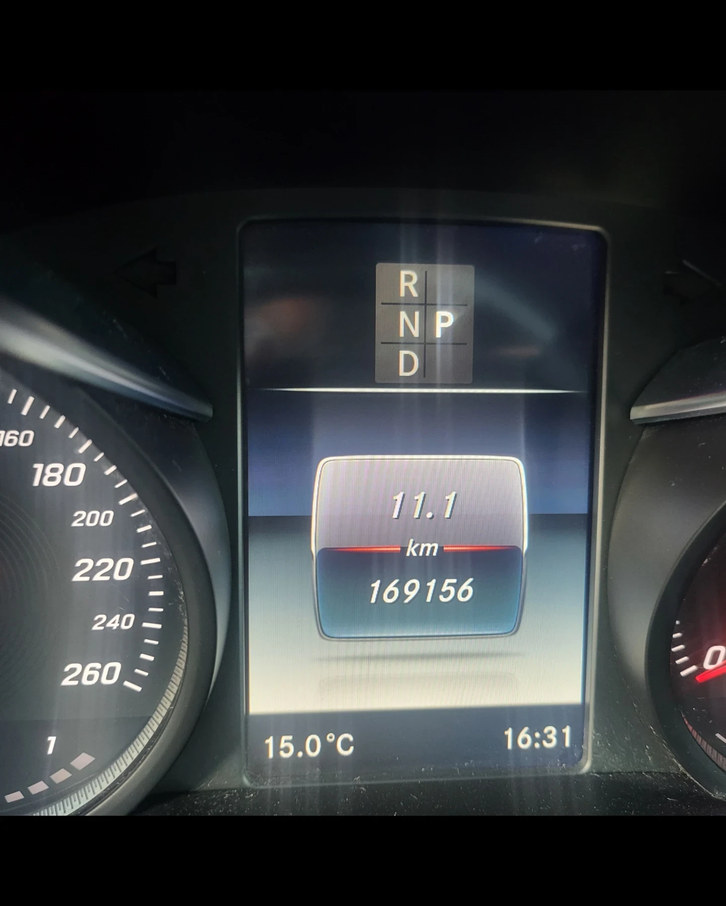 Mercedes-Benz C 250 d 204k.s AVANTGARDE 9G-TRONIC - КАТО НОВА! - изображение 9 | Auto.bg Mercedes-Benz C 250 d 204k.s AVANTGARDE 9G-TRONIC - КАТО НОВА! - изображение 9