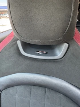 Mini Clubman John Cooper Works ALL4 | CarPlay | Harman cardon - 17900 € / 35009.36 лв. - 35875664 14 | Car24.bg Mini Clubman John Cooper Works ALL4 | CarPlay | Harman cardon - 17900 € / 35009.36 лв. - 35875664 14