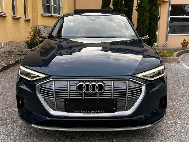 Audi E-Tron 55-95kWh B&O Панорама Head-up Carplay Cam360 - 27990 € / 54743.68 лв. - 35801689 1 | Car24.bg Audi E-Tron 55-95kWh B&O Панорама Head-up Carplay Cam360 - 27990 € / 54743.68 лв. - 35801689 1