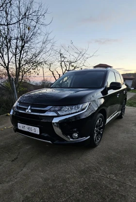 Mitsubishi Outlander Plug-in Hybrid 4x4 Full Extri - Car24.bg Mitsubishi Outlander Plug-in Hybrid 4x4 Full Extri
