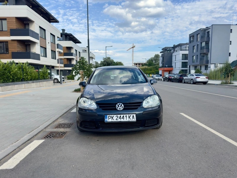 VW Golf 2.0 TDI - 3500 € / 6845.40 лв. - 43554816 1 | Car24.bg VW Golf 2.0 TDI - 3500 € / 6845.40 лв. - 43554816 1