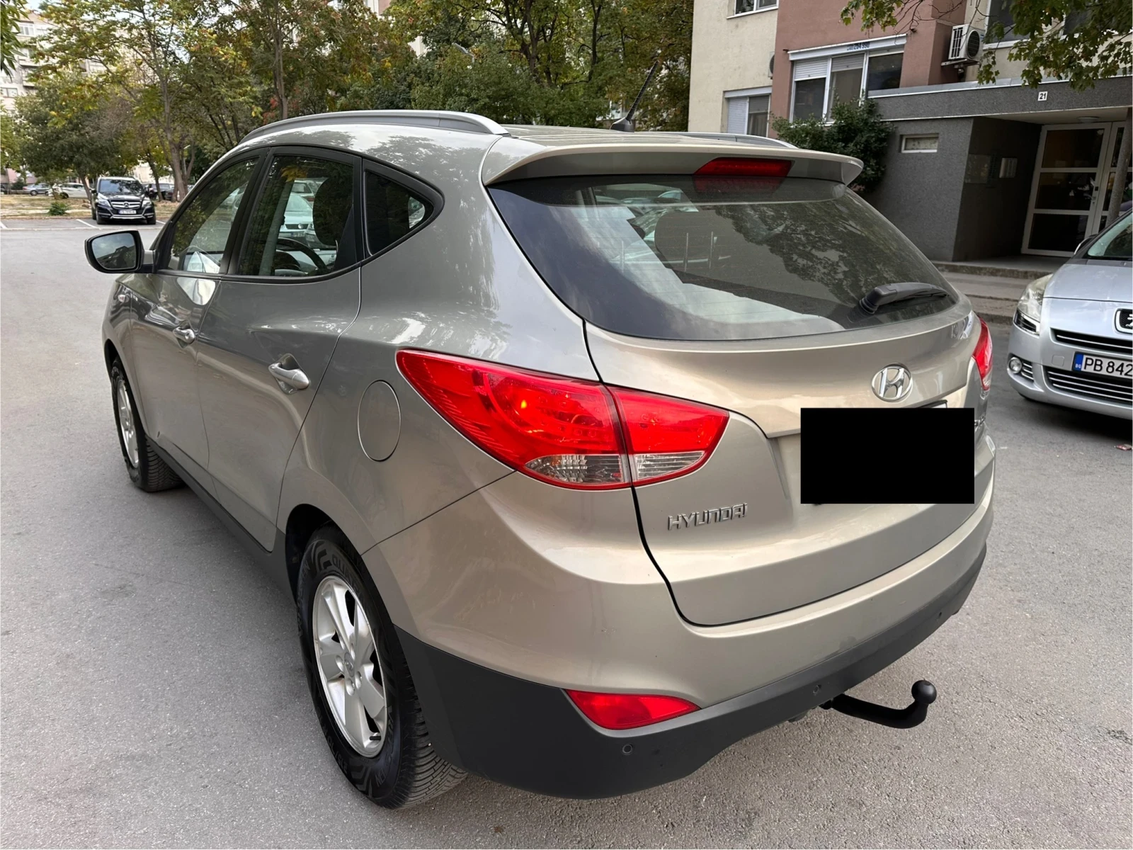 Hyundai IX35 2.0i 163кс/Климатик/Подгреви/Теглич/Парктроник - изображение 6 | Auto.bg Hyundai IX35 2.0i 163кс/Климатик/Подгреви/Теглич/Парктроник - изображение 6