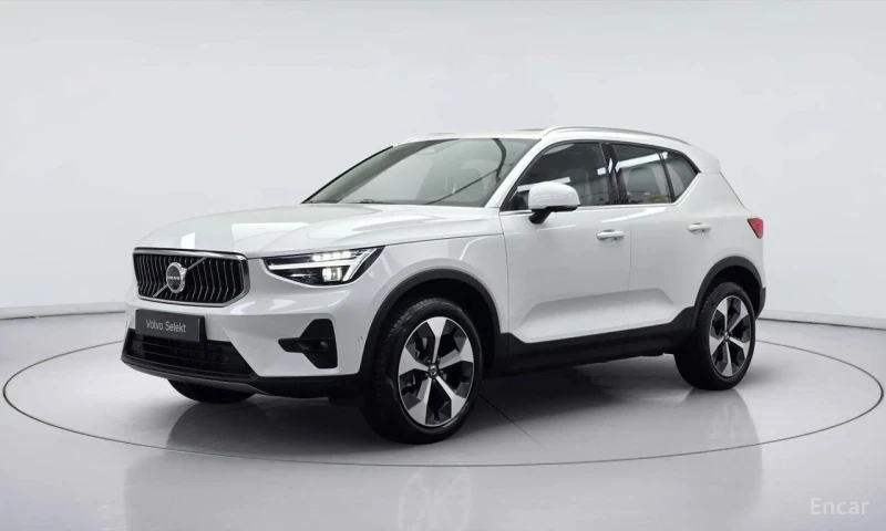 Volvo XC40 B4 Ultra Bright - 38911 € - 99307874 1 | Car24.bg Volvo XC40 B4 Ultra Bright - 38911 € - 99307874 1