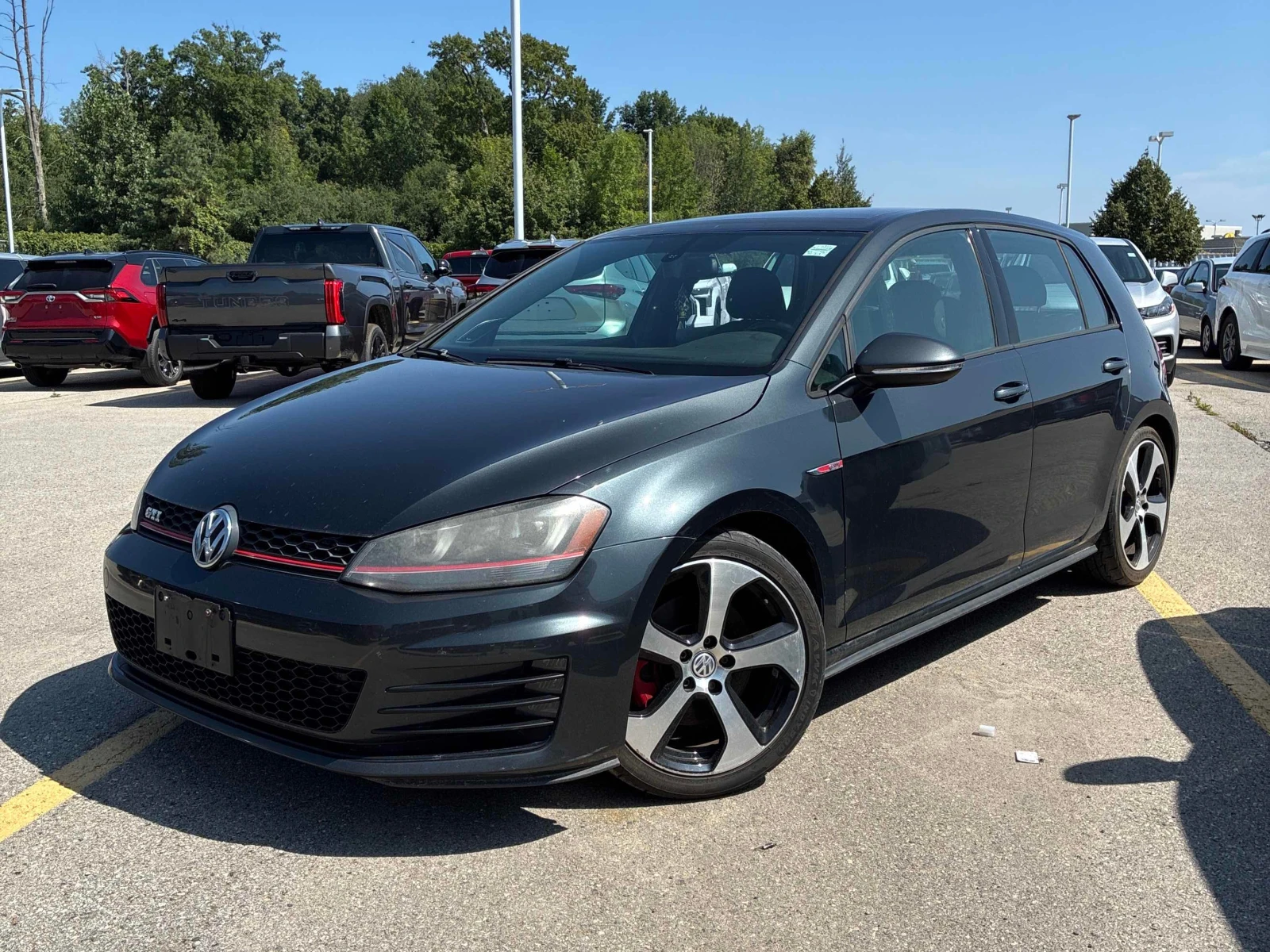 VW Golf Manual FWD 2.0L / CARFAX | Auto.bg — изображение 1 VW Golf Manual FWD 2.0L / CARFAX | Auto.bg — изображение 1