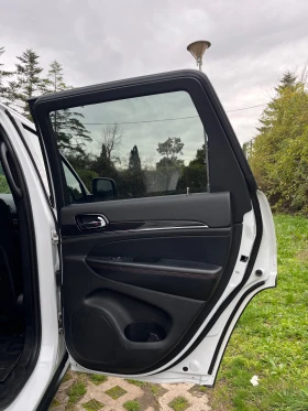 Jeep Grand cherokee Trailhawk - 68900 лв. / 35228.01 € - 84773798 10 | Car24.bg Jeep Grand cherokee Trailhawk - 68900 лв. / 35228.01 € - 84773798 10