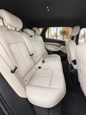 Audi E-Tron 50 quattro| 93% SOH| 313 к.с. | 10.2021 г. | Auto.bg — изображение 9 Audi E-Tron 50 quattro| 93% SOH| 313 к.с. | 10.2021 г. | Auto.bg — изображение 9