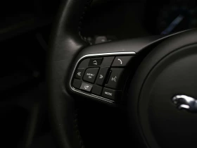 Jaguar F-PACE * PREMIUM | 25T | PANO | MERIDIAN * CARFAX * - 22250 € - 11518335 11 | Car24.bg Jaguar F-PACE * PREMIUM | 25T | PANO | MERIDIAN * CARFAX * - 22250 € - 11518335 11