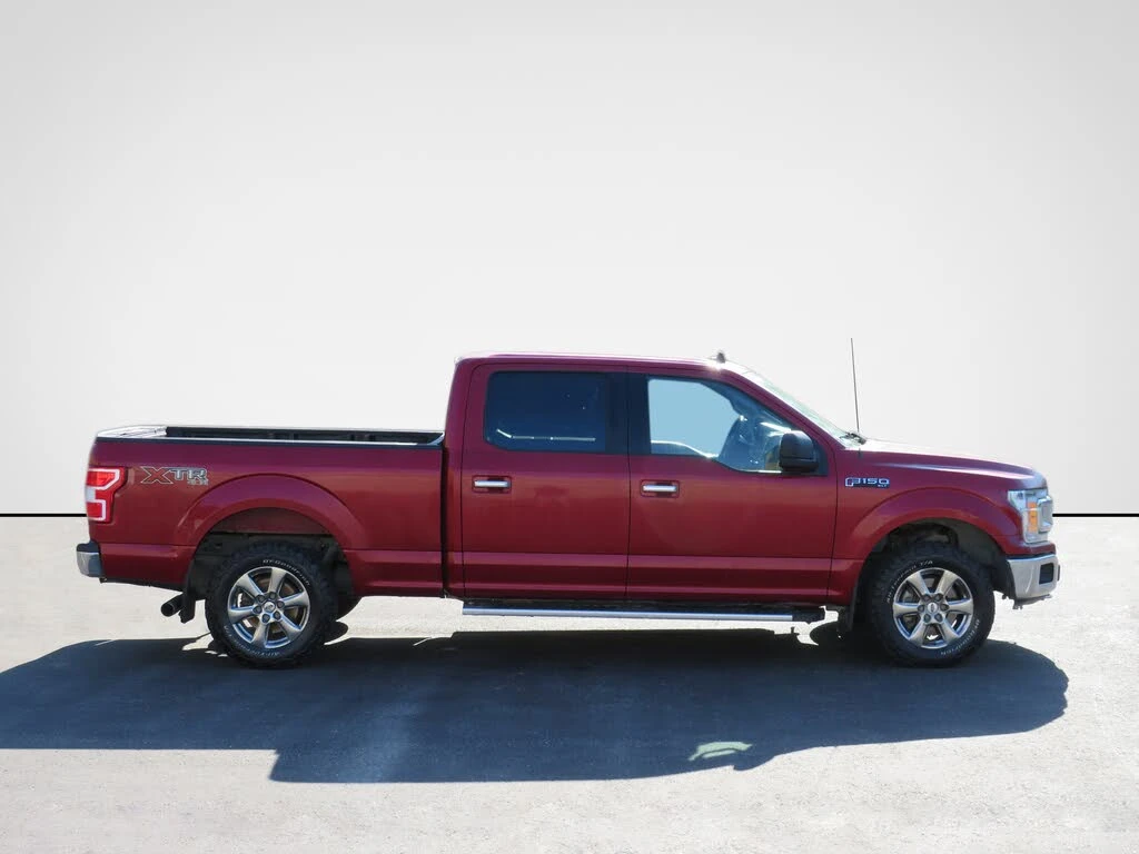 Ford F150 XLT SUPERCREW LB* 4X4* 5.0 V8* CARPLAY* КАМЕРА - изображение 8 | Auto.bg Ford F150 XLT SUPERCREW LB* 4X4* 5.0 V8* CARPLAY* КАМЕРА - изображение 8