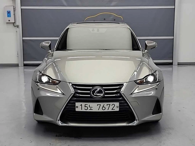 Lexus IS ЛЮК* ПОДГРЕВ ВОЛАН* BLIND SPOT* КРАЙНА ЦЕНА - 18099 € / 35398.57 лв. - 92016917 1 | Car24.bg Lexus IS ЛЮК* ПОДГРЕВ ВОЛАН* BLIND SPOT* КРАЙНА ЦЕНА - 18099 € / 35398.57 лв. - 92016917 1