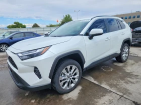 Toyota Rav4 * XLE* PREMIUM* AWD*