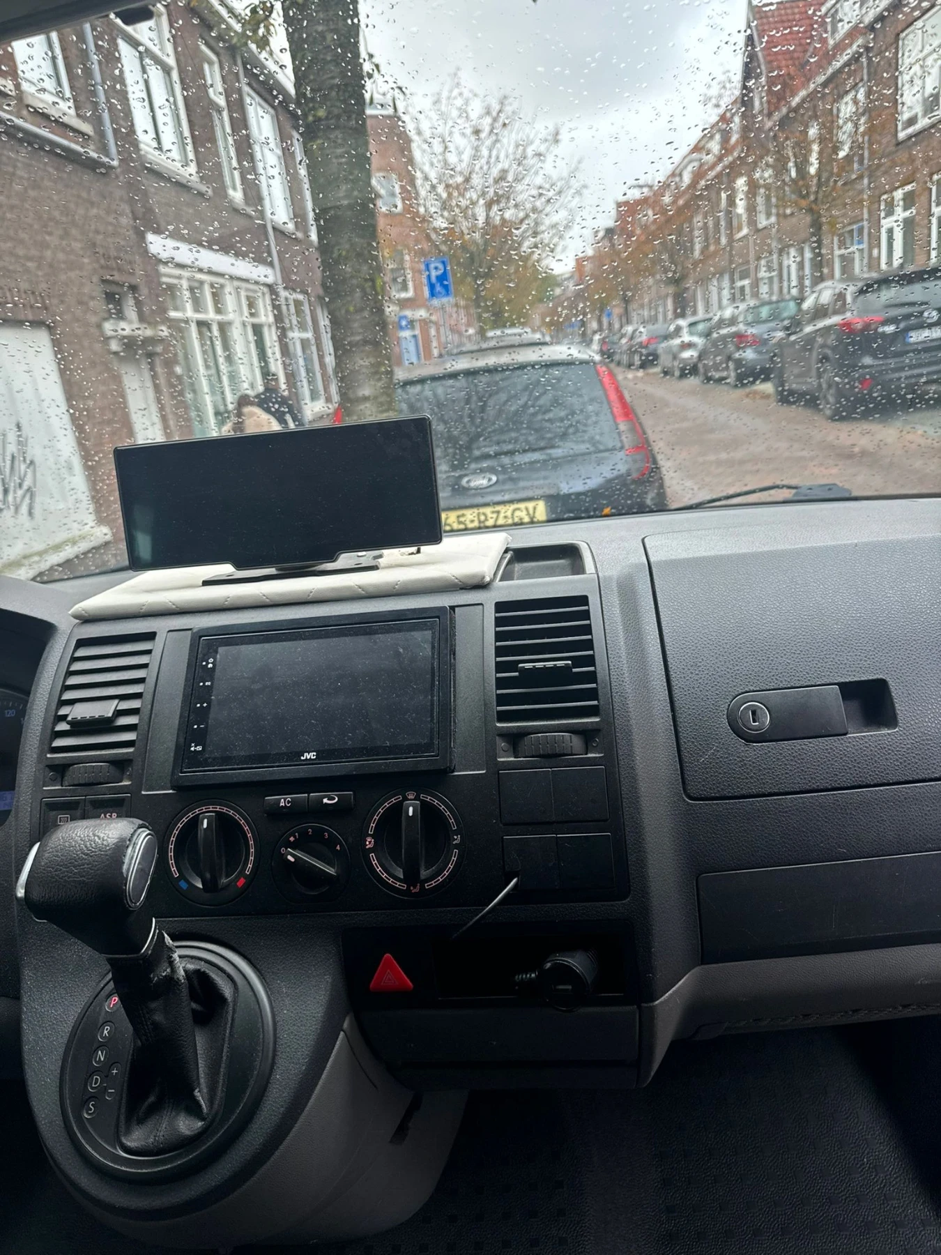 VW Transporter  - изображение 4 | Auto.bg VW Transporter  - изображение 4
