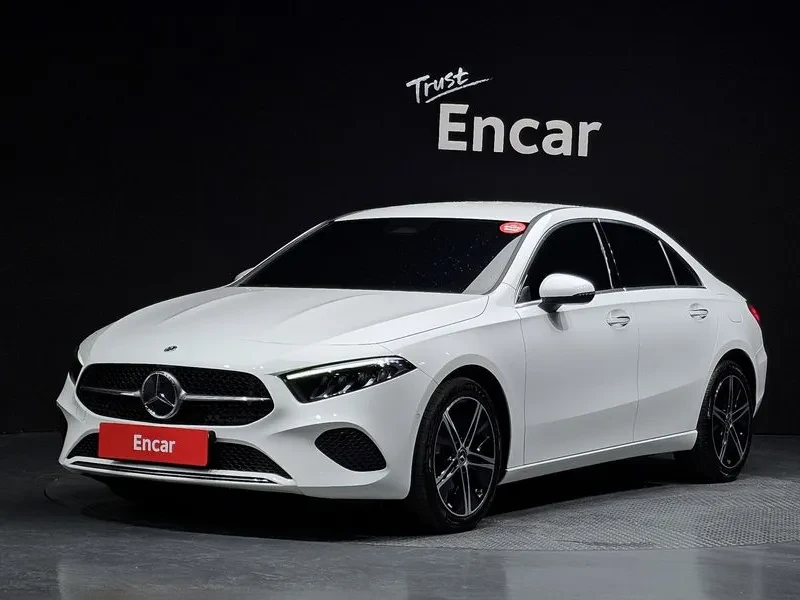 Mercedes-Benz A 220 Sedan/ подогрев на волана/ памет на седалките | Auto.bg — изображение 1 Mercedes-Benz A 220 Sedan/ подогрев на волана/ памет на седалките | Auto.bg — изображение 1