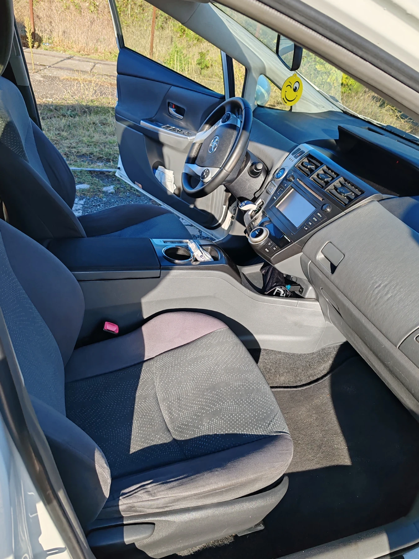 Toyota Prius  - изображение 6 | Auto.bg Toyota Prius  - изображение 6