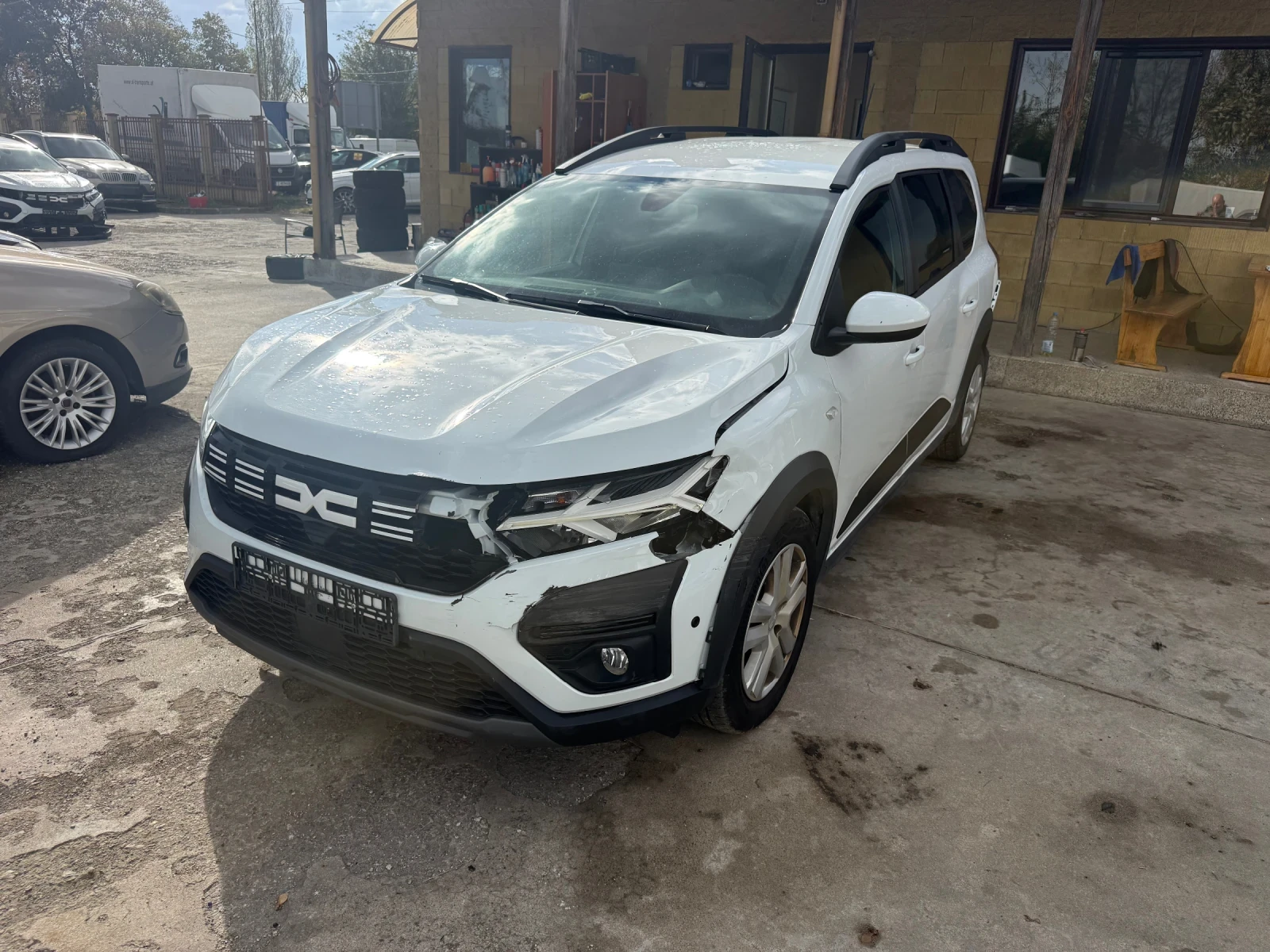 Dacia Jogger 1.0 ekoG ГАЗ заводска | Auto.bg — изображение 1 Dacia Jogger 1.0 ekoG ГАЗ заводска | Auto.bg — изображение 1