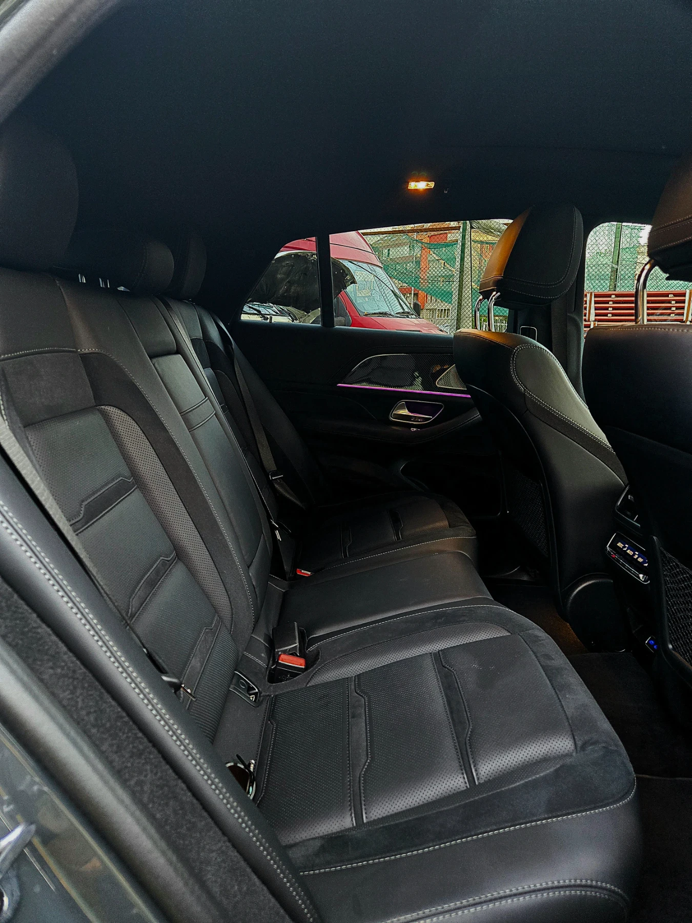 Mercedes-Benz GLE 53 4MATIC  - изображение 8 | Auto.bg Mercedes-Benz GLE 53 4MATIC  - изображение 8