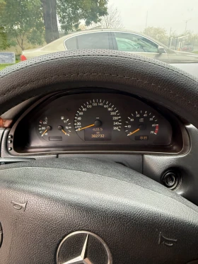 Mercedes-Benz E 200 Kompressor - 4100 лв. / 2096.30 € - 22351062 11 | Car24.bg Mercedes-Benz E 200 Kompressor - 4100 лв. / 2096.30 € - 22351062 11