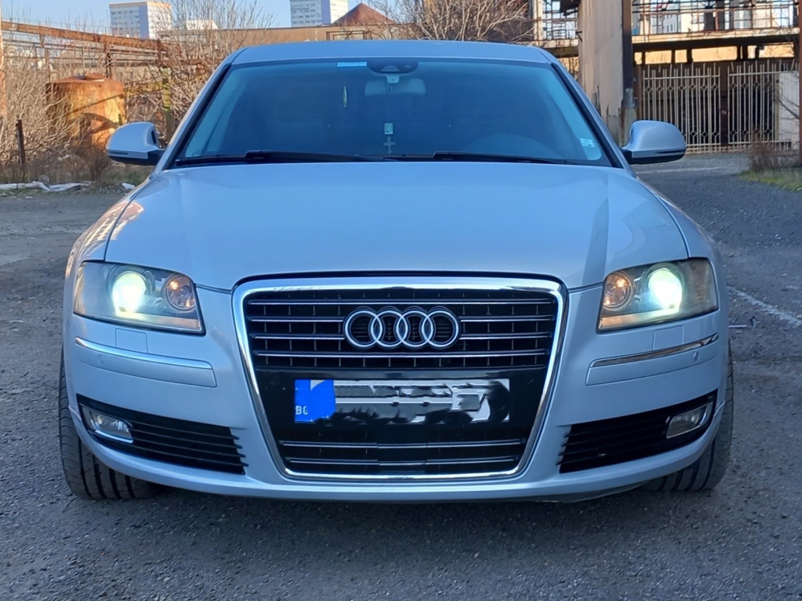 Audi A8 - [1] 