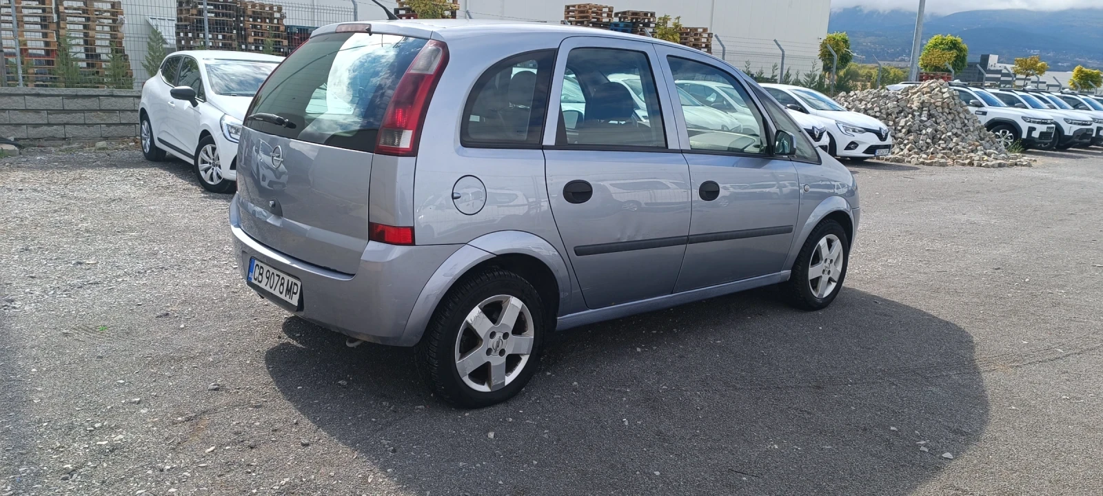 Opel Meriva 1.3TDCI/75к.с - изображение 6 | Auto.bg Opel Meriva 1.3TDCI/75к.с - изображение 6