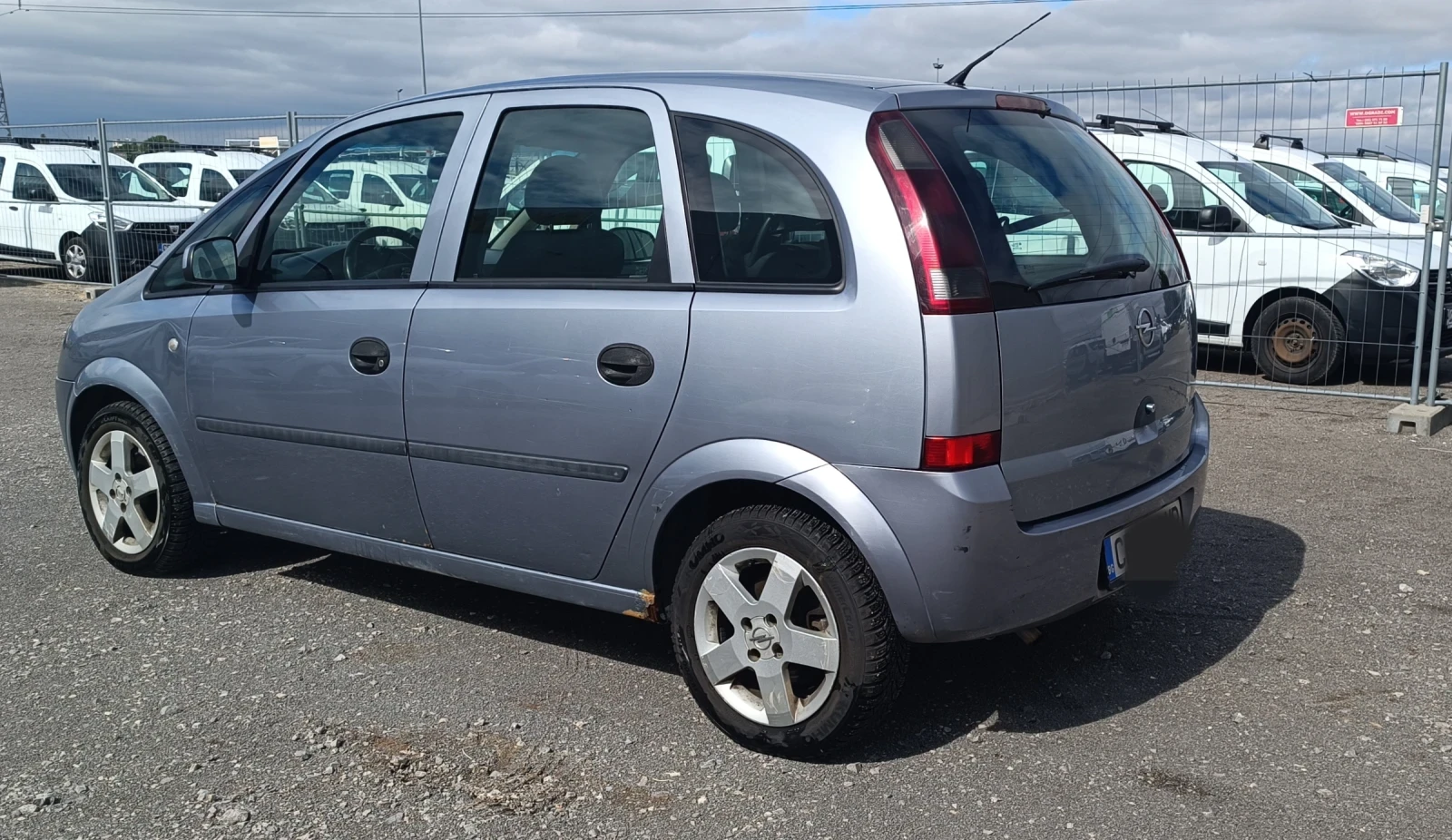 Opel Meriva 1.3TDCI/75к.с - изображение 4 | Auto.bg Opel Meriva 1.3TDCI/75к.с - изображение 4