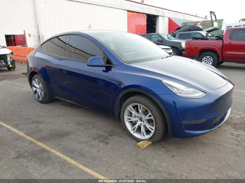 Tesla Model Y Long Range AWD - 19800 € / 38725.43 лв. - 24732073 1 | Car24.bg Tesla Model Y Long Range AWD - 19800 € / 38725.43 лв. - 24732073 1