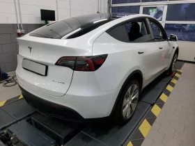 Tesla Model Y Long Range Dual Motor Leathere LED navi 95% SoH | Auto.bg — изображение 2 Tesla Model Y Long Range Dual Motor Leathere LED navi 95% SoH | Auto.bg — изображение 2