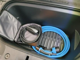 Tesla Model Y Long Range Dual Motor Leathere LED navi 95% SoH | Auto.bg — изображение 6 Tesla Model Y Long Range Dual Motor Leathere LED navi 95% SoH | Auto.bg — изображение 6