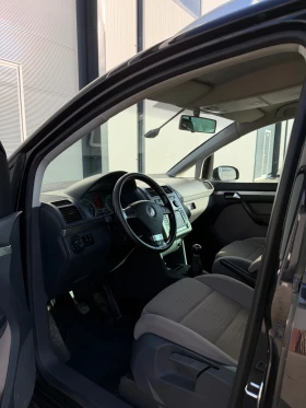VW Touran 2.0 TDI - 4200 € / 8214.49 лв. - 97836072 7 | Car24.bg VW Touran 2.0 TDI - 4200 € / 8214.49 лв. - 97836072 7