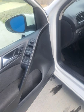 VW Golf 1.6 TDI 105hp / Euro5B - 4800 € - 43852993 8 | Car24.bg VW Golf 1.6 TDI 105hp / Euro5B - 4800 € - 43852993 8