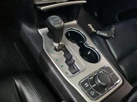 Jeep Cherokee 3.0 Diesel Overland - 9999 € / 19556.34 лв. - 82509371 9 | Car24.bg Jeep Cherokee 3.0 Diesel Overland - 9999 € / 19556.34 лв. - 82509371 9