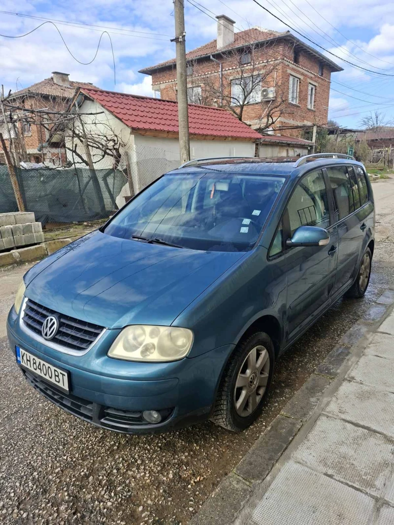 VW Touran 1.6 FSI - 2300 € - 13038883 1 | Car24.bg VW Touran 1.6 FSI - 2300 € - 13038883 1