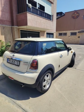 Mini Cooper Mini Cooper 1.6 benzin 132 k. C - 4200 € / 8214.49 лв. - 73265422 2 | Car24.bg Mini Cooper Mini Cooper 1.6 benzin 132 k. C - 4200 € / 8214.49 лв. - 73265422 2