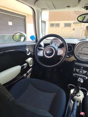 Mini Cooper Mini Cooper 1.6 benzin 132 k. C - 4200 € / 8214.49 лв. - 73265422 11 | Car24.bg Mini Cooper Mini Cooper 1.6 benzin 132 k. C - 4200 € / 8214.49 лв. - 73265422 11