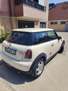 Mini Cooper Mini Cooper 1.6 benzin 132 k. C - 4200 € / 8214.49 лв. - 73265422 12 | Car24.bg Mini Cooper Mini Cooper 1.6 benzin 132 k. C - 4200 € / 8214.49 лв. - 73265422 12