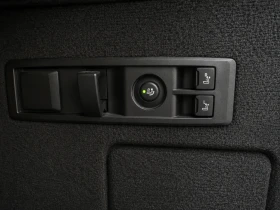 BMW iX xDrive40, 22 , Laser, HKardon, Sky Lounge, 4-zone | Auto.bg — изображение 8 BMW iX xDrive40, 22 , Laser, HKardon, Sky Lounge, 4-zone | Auto.bg — изображение 8
