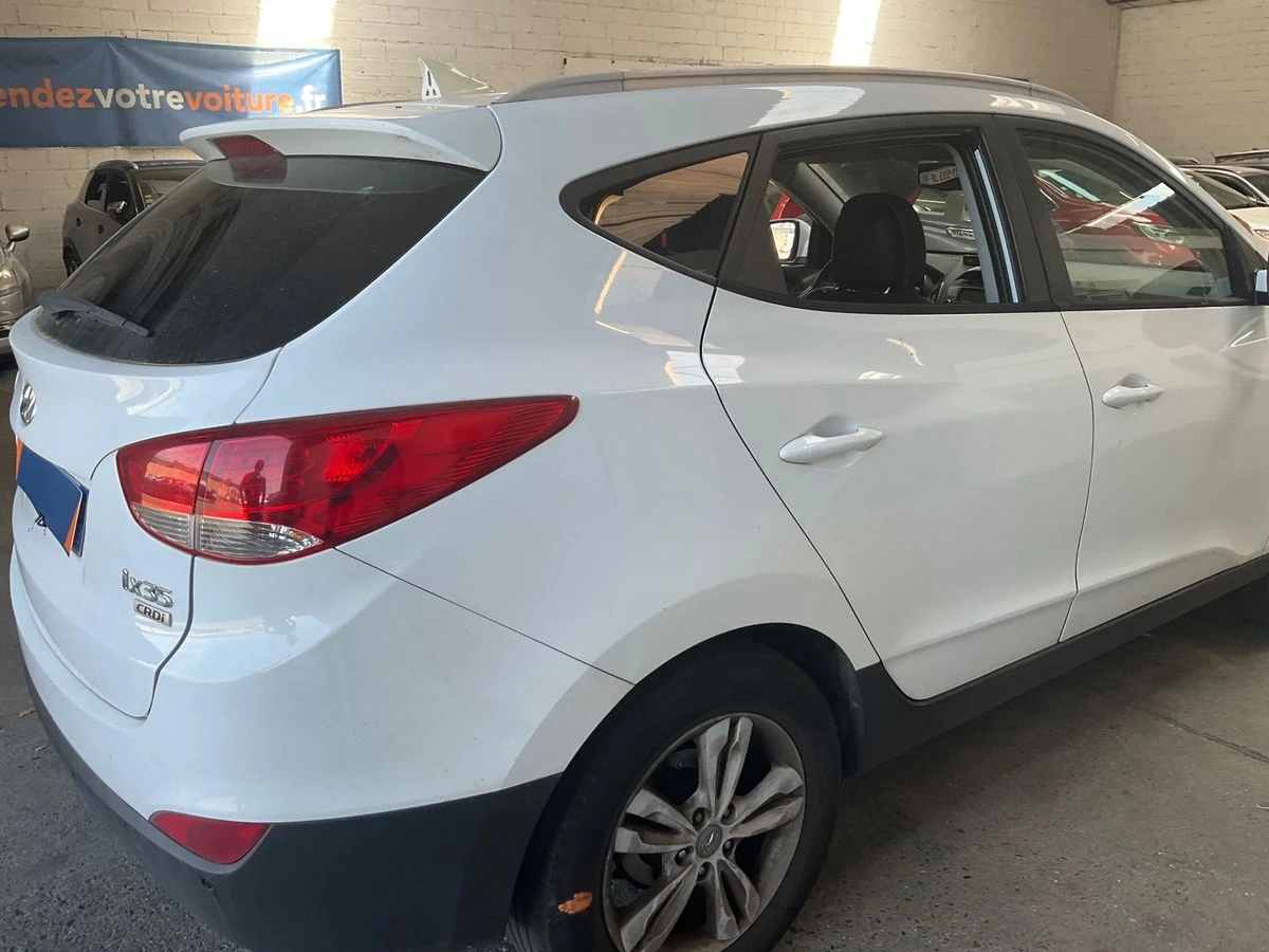 Hyundai IX35 1.7 CRDi Comfort - изображение 4 | Auto.bg Hyundai IX35 1.7 CRDi Comfort - изображение 4