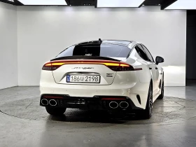 Kia Stinger 3.3 Turbo AWD GT | Auto.bg — изображение 3 Kia Stinger 3.3 Turbo AWD GT | Auto.bg — изображение 3