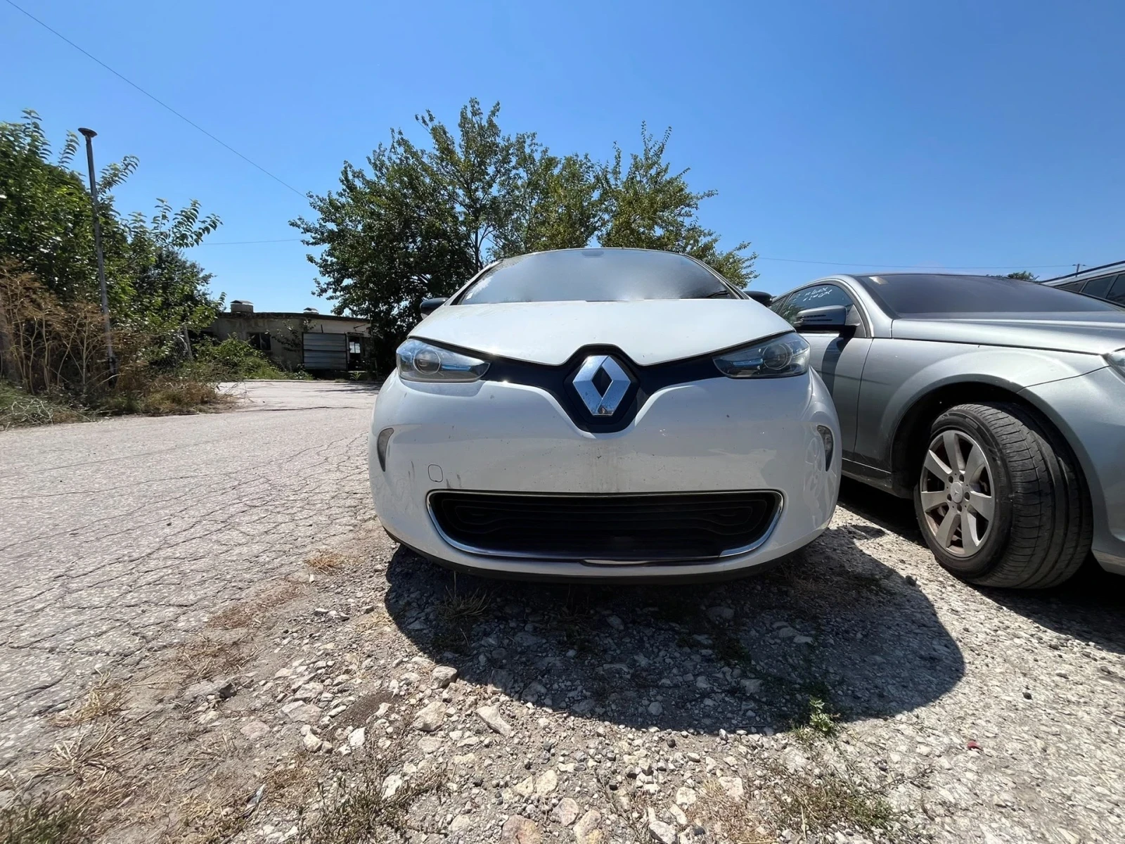 Renault Zoe 91кс 2016г | Auto.bg — изображение 1 Renault Zoe 91кс 2016г | Auto.bg — изображение 1