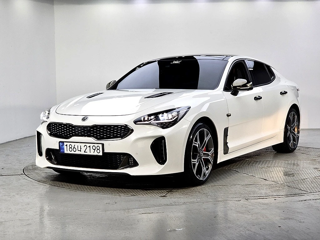 Kia Stinger 3.3 Turbo AWD GT | Auto.bg — изображение 1 Kia Stinger 3.3 Turbo AWD GT | Auto.bg — изображение 1