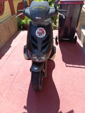 Aprilia 50 undefined | Auto.bg — изображение 2 Aprilia 50 undefined | Auto.bg — изображение 2