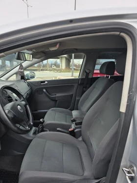 VW Golf - 2500 € / 4889.57 лв. - 32870175 8 | Car24.bg VW Golf - 2500 € / 4889.57 лв. - 32870175 8