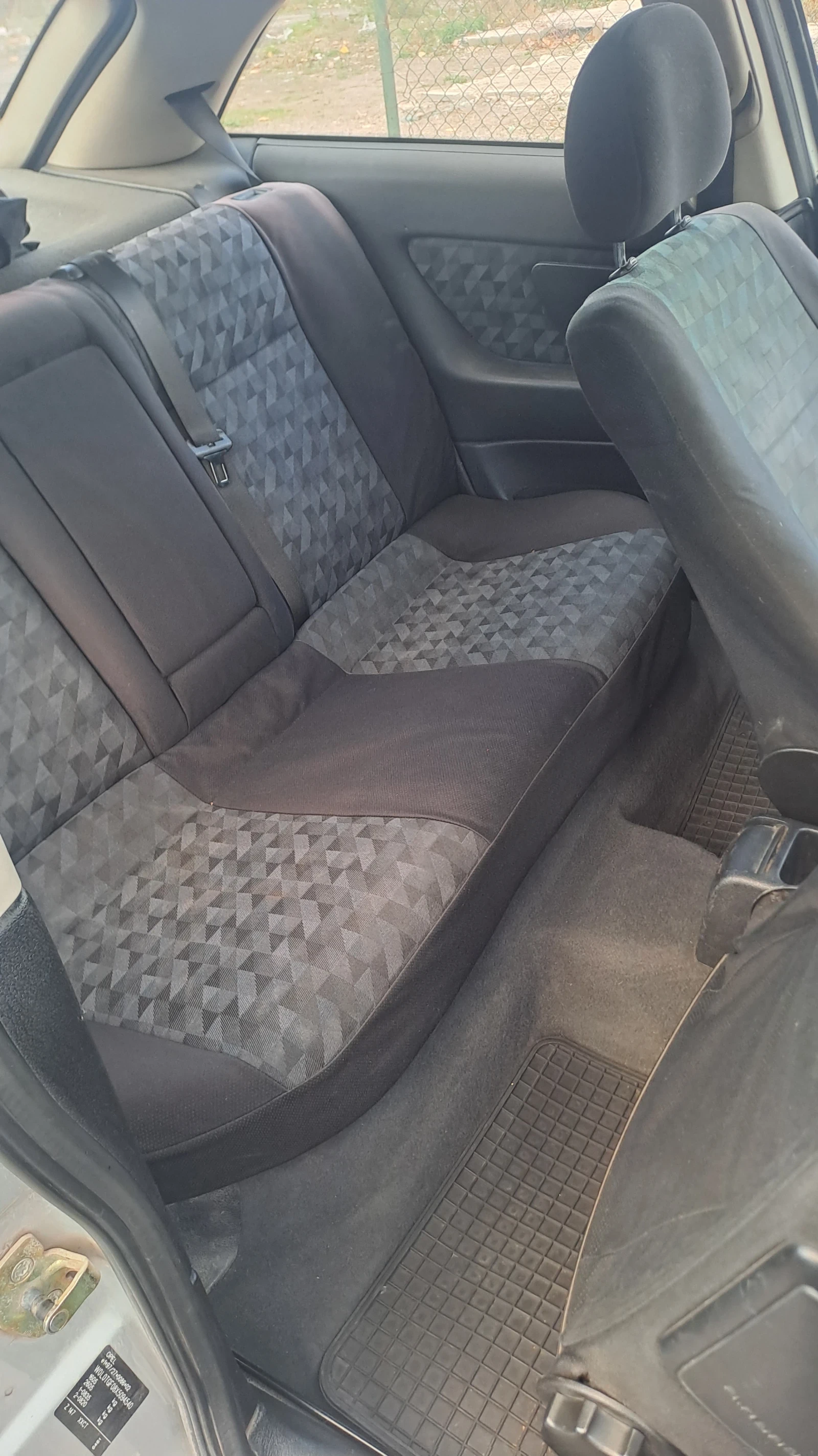 Opel Astra 1.6 75кс ГАЗ.  ГАРАЖНА! - изображение 9 | Auto.bg Opel Astra 1.6 75кс ГАЗ.  ГАРАЖНА! - изображение 9