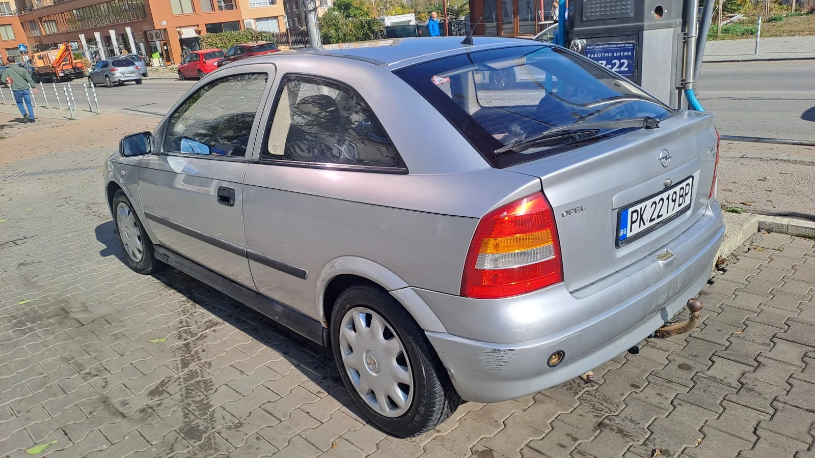 Opel Astra 1.6 75кс ГАЗ.  ГАРАЖНА! - изображение 3 | Auto.bg Opel Astra 1.6 75кс ГАЗ.  ГАРАЖНА! - изображение 3