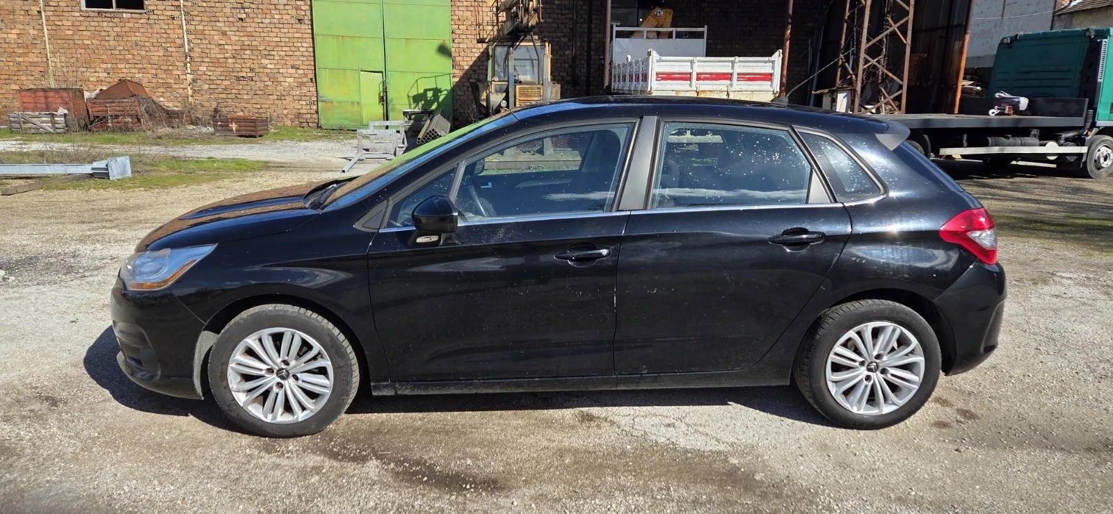 Citroen C4 undefined | Auto.bg — изображение 1 Citroen C4 undefined | Auto.bg — изображение 1