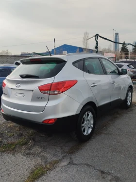 Hyundai IX35 2.0 benzin automatic navigation keyless - 11250 € / 22003.09 лв. - 79649694 5 | Car24.bg Hyundai IX35 2.0 benzin automatic navigation keyless - 11250 € / 22003.09 лв. - 79649694 5