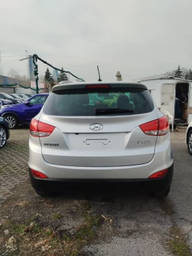 Hyundai IX35 2.0 benzin automatic navigation keyless - 11250 € / 22003.09 лв. - 79649694 6 | Car24.bg Hyundai IX35 2.0 benzin automatic navigation keyless - 11250 € / 22003.09 лв. - 79649694 6