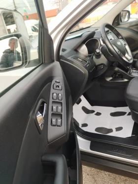 Hyundai IX35 2.0 benzin automatic navigation keyless - 11250 € / 22003.09 лв. - 79649694 8 | Car24.bg Hyundai IX35 2.0 benzin automatic navigation keyless - 11250 € / 22003.09 лв. - 79649694 8