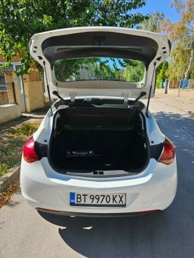 Opel Astra J - 3999 € - 42484480 12 | Car24.bg Opel Astra J - 3999 € - 42484480 12
