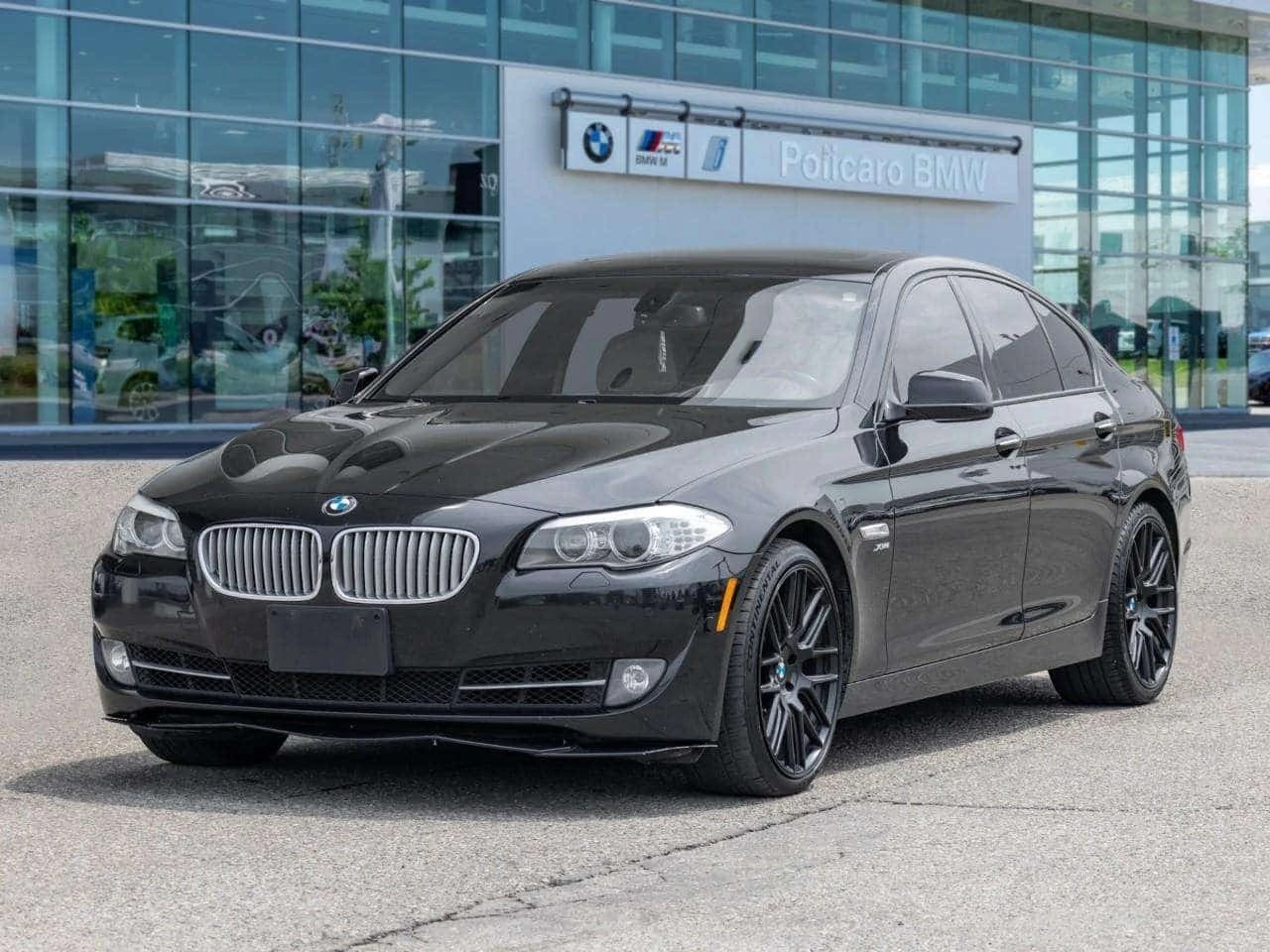 BMW 550 * 550i i xDrive | Executive Package * CARFAX | Auto.bg — изображение 1 BMW 550 * 550i i xDrive | Executive Package * CARFAX | Auto.bg — изображение 1